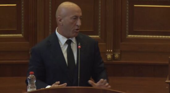 Haradinaj: Vendimi ndaj ish-krerëve të UÇK-së është ofendim për popullin e Kosovës