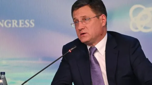 Moska thotë se tankeri i parë me 40.000 tonë naftë ruse do të niset për në SHBA të enjten