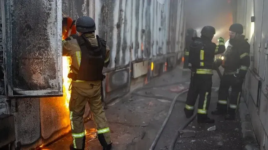 Sulme gjatë natës mes Rusisë dhe Ukrainës, 10 të plagosur