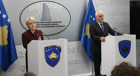 Ministrat Gërvalla e Sveçla prezantojnë raportin: Zinxhiri institucional dështoi të mbrojë Arlinda Zekajn