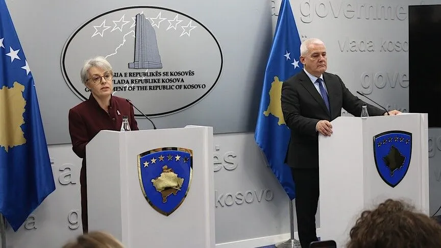 Ministrat Gërvalla e Sveçla prezantojnë raportin: Zinxhiri institucional dështoi të mbrojë Arlinda Zekajn