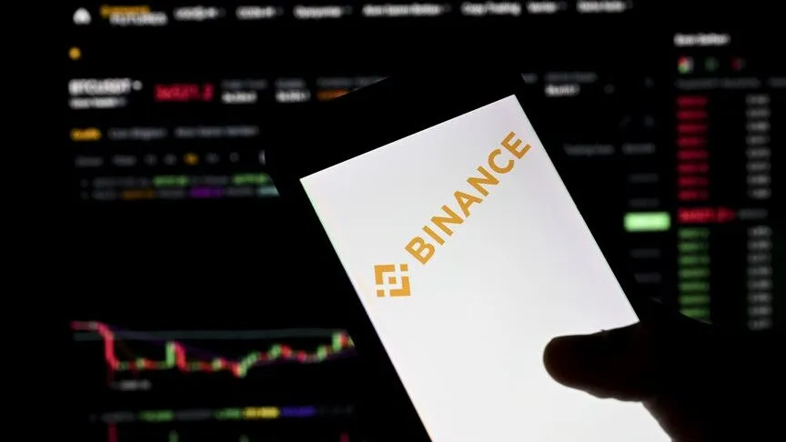 Binance po heton një problem të mundshëm sigurie ndërsa janë “ngrirë” rreth 3 miliardë dollarë