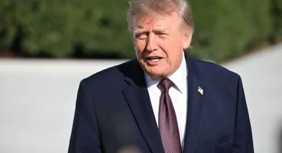 Trump mohon se ka urdhëruar ndërprerjen e qasjes së ushtrisë ukrainase në Starlink