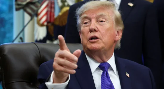Vendimi i Trump për Iranin/ SHBA shqyrton opsionet ushtarake, Teherani paralajmëron përgjigje të ashpër
