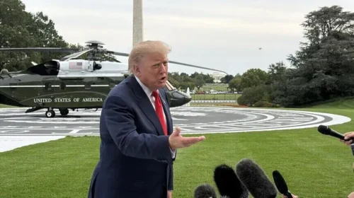 Trump thotë se Irani “po dështon rëndë”, ndërsa lë të hapur mundësinë e veprimit ushtarak
