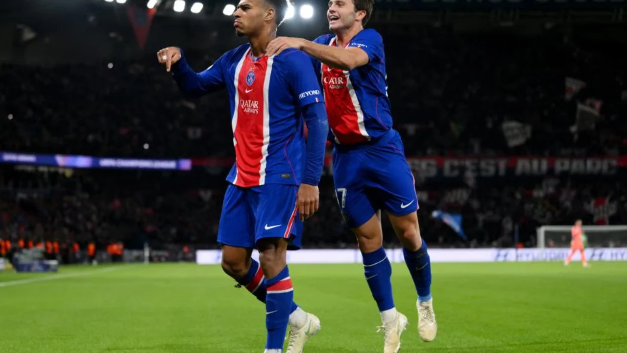 Spektakël me gjashtë gola në Paris  PSG mund Barcelonën në një finale të parakohshme në Champions